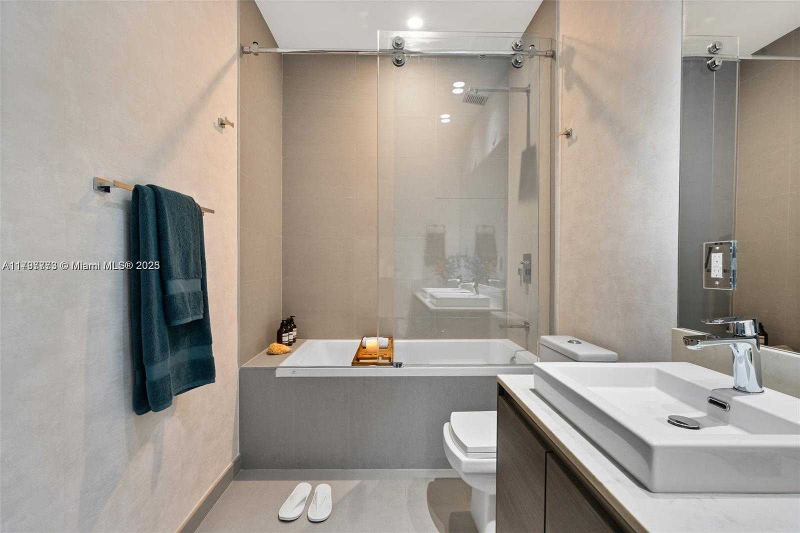 Small Image of 1080 BRICKELL AVE #4207, Miami Number 13