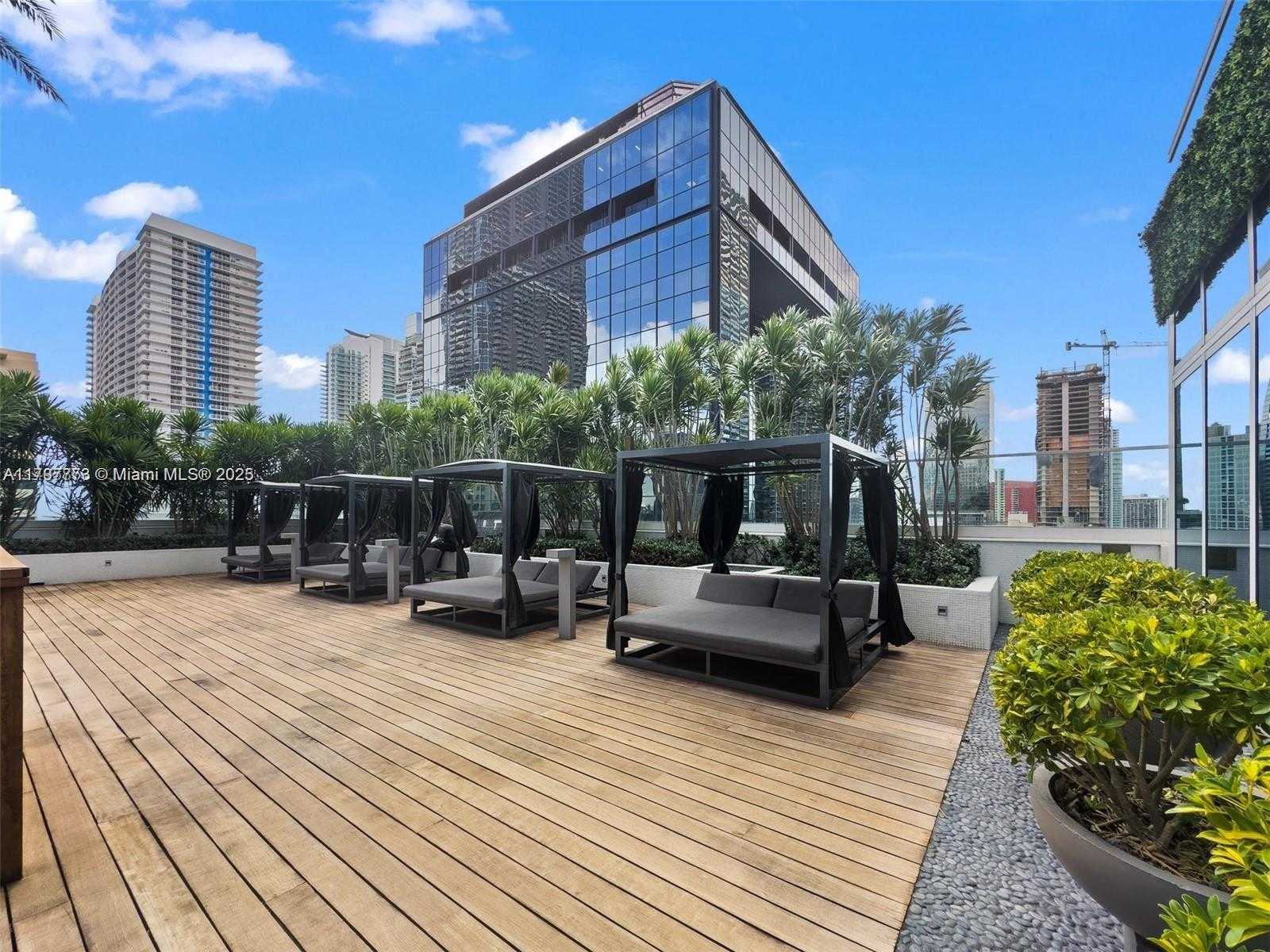 Small Image of 1080 BRICKELL AVE #4207, Miami Number 20