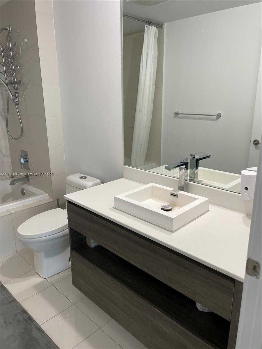 Small Image of 1100 SOUTH MIAMI AVE #3306, Miami Number 19