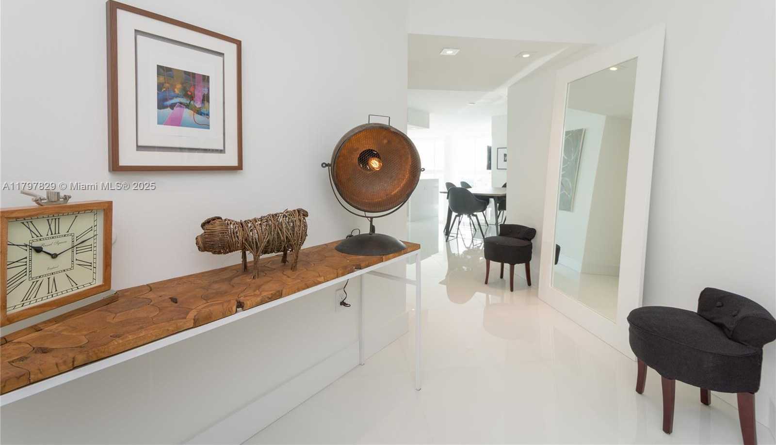 Small Image of 6301 COLLINS AVE #1805, Miami Beach Number 6