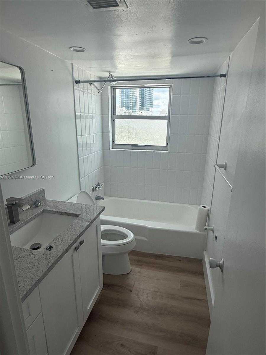 Small Image of 1881 WASHINGTON AVE #7D, Miami Beach Number 8