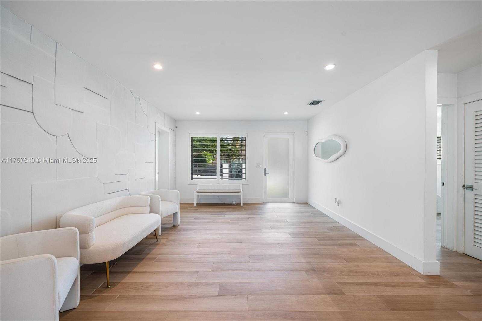 Small Image of 730 SOUTH WEST 26TH RD, Miami Number 26