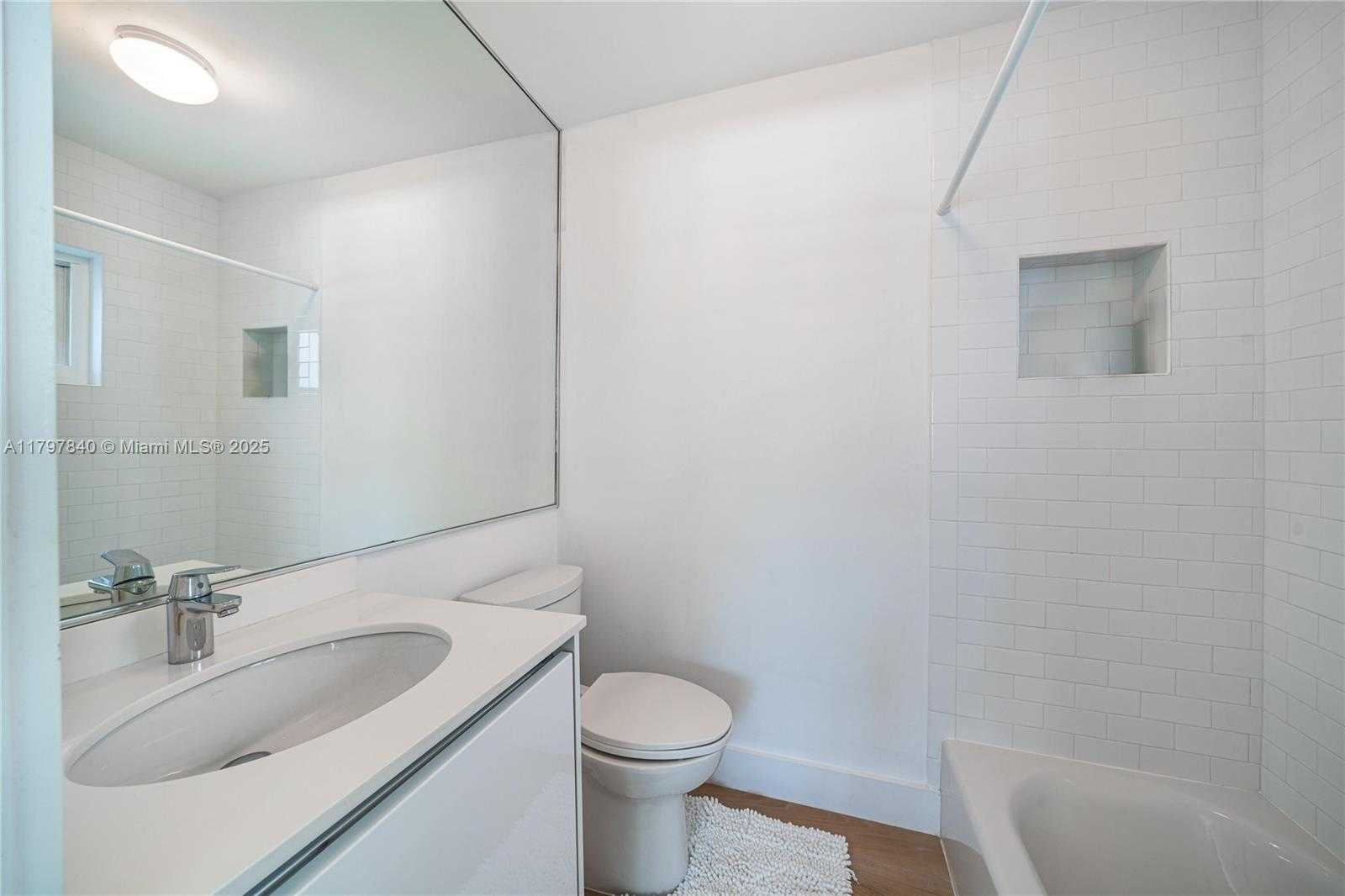 Small Image of 730 SOUTH WEST 26TH RD, Miami Number 29