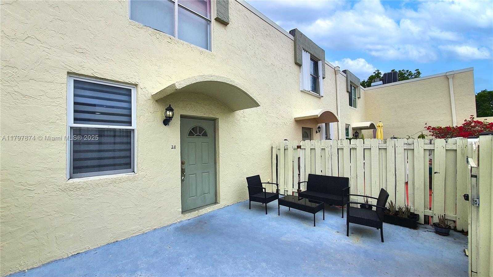 Small Image of 1655 NORTH EAST 115TH ST #28B, Miami Number 18