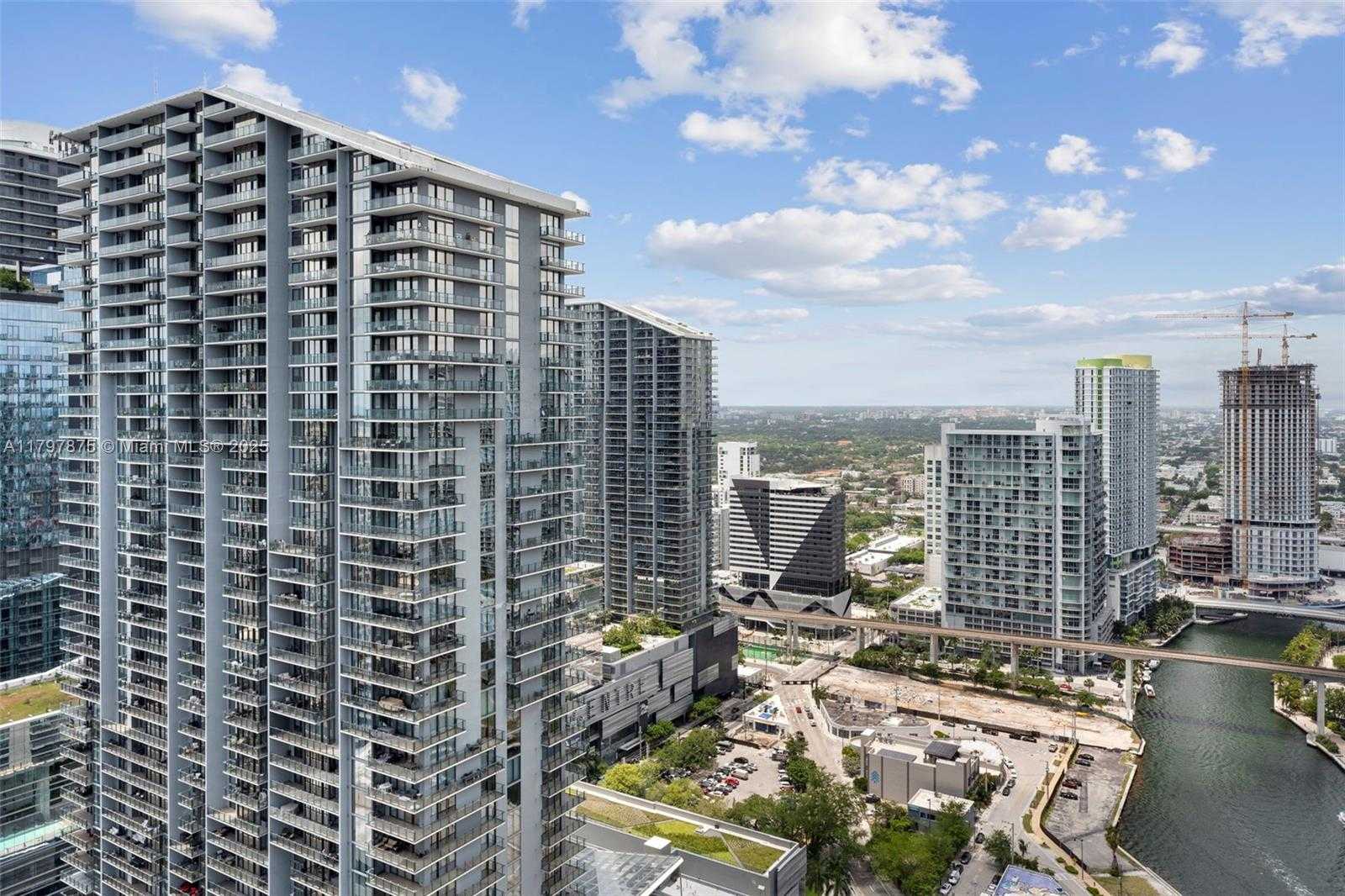 Small Image of 41 SOUTH EAST 5TH ST #2306, Miami Number 10