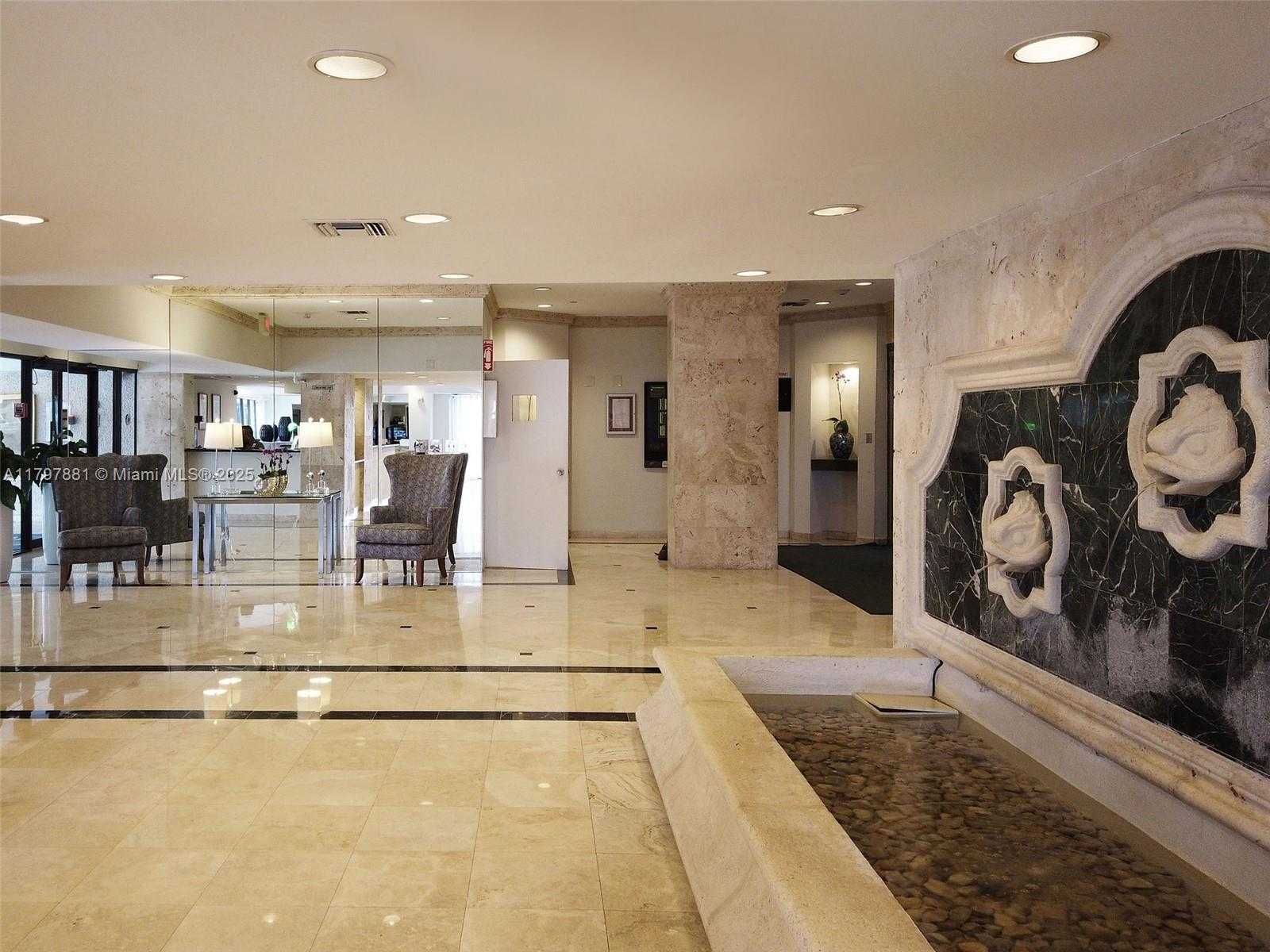 Small Image of 2625 COLLINS AVE #402, Miami Beach Number 22