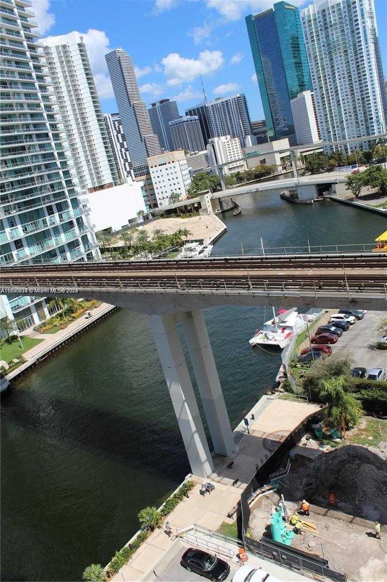 Small Image of 690 SOUTH WEST 1ST CT #1204, Miami Number 20