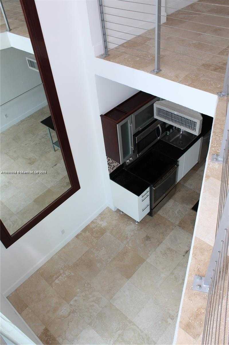 Small Image of 690 SOUTH WEST 1ST CT #1204, Miami Number 26