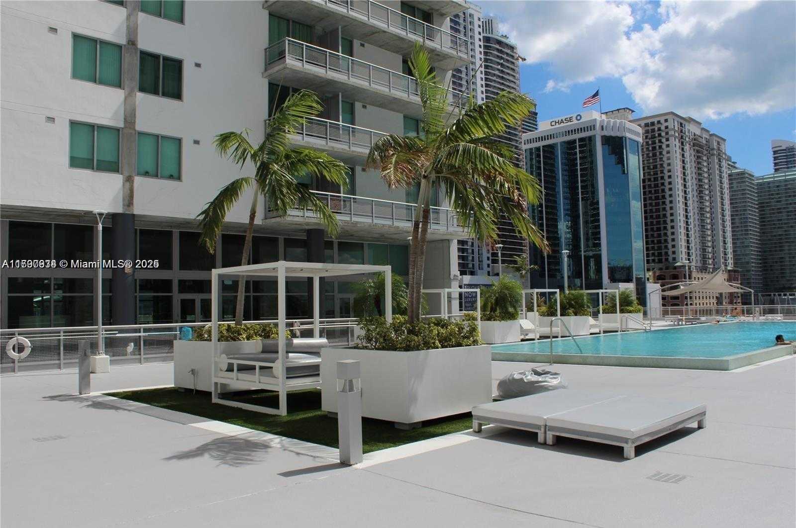 Small Image of 690 SOUTH WEST 1ST CT #1204, Miami Number 30