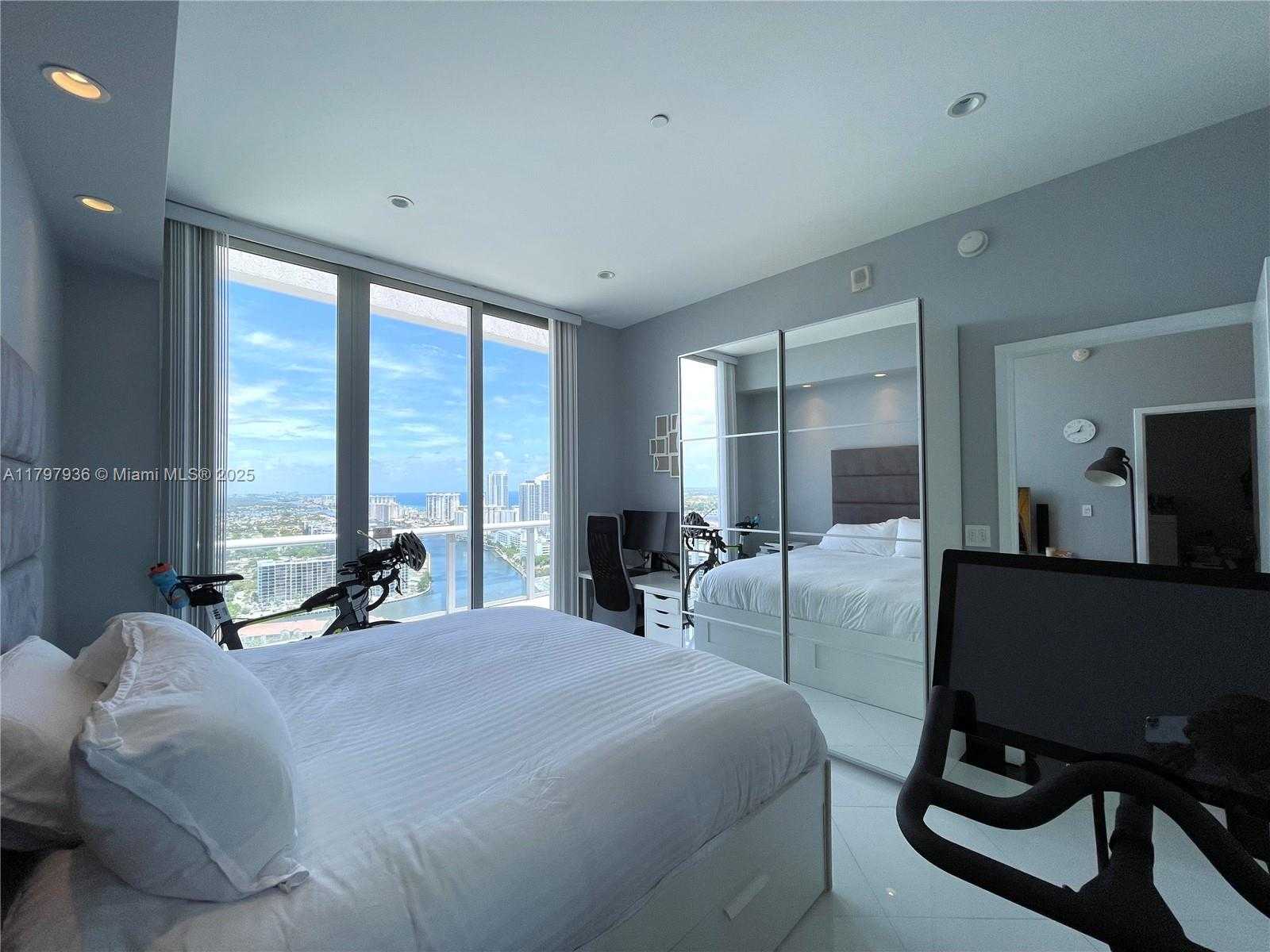 Small Image of 2600 EAST HALLANDALE BEACH BLVD #T3310, Hallandale Beach Number 16