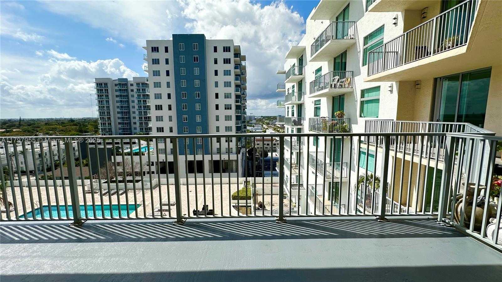 Small Image of 140 SOUTH DIXIE HWY #808, Hollywood Number 9
