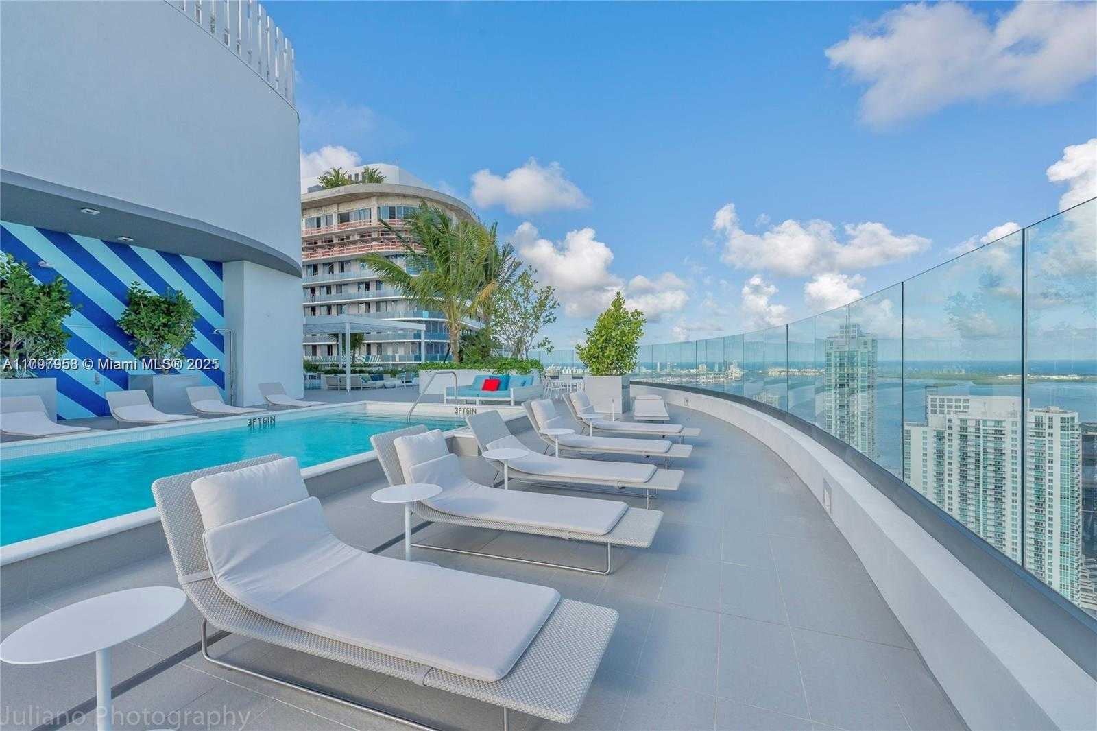 Small Image of 45 SOUTH WEST 9TH ST #4204, Miami Number 24