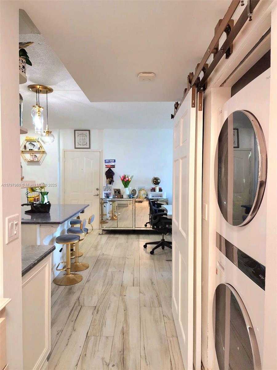 Small Image of 5091 NORTH WEST 7TH ST #501, Miami Number 16