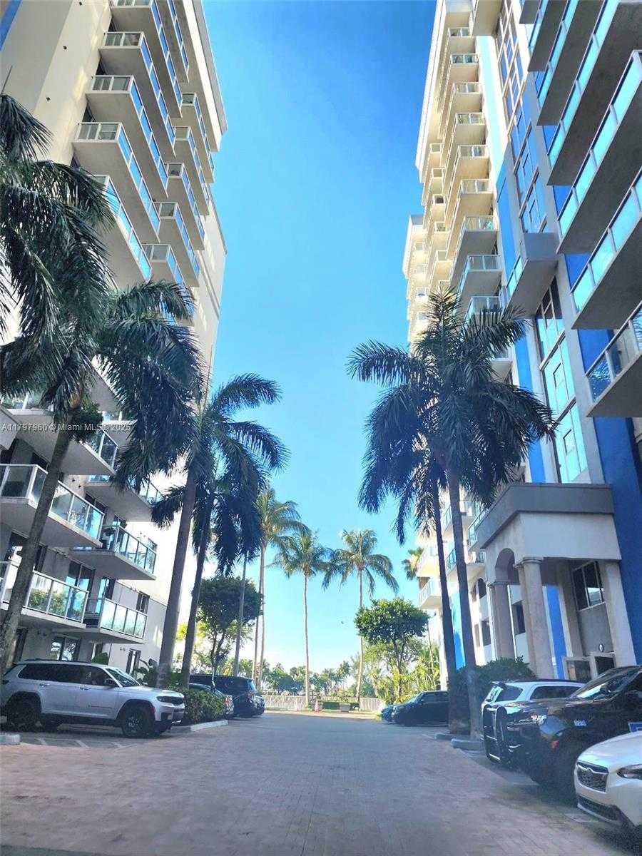 Small Image of 5091 NORTH WEST 7TH ST #501, Miami Number 31