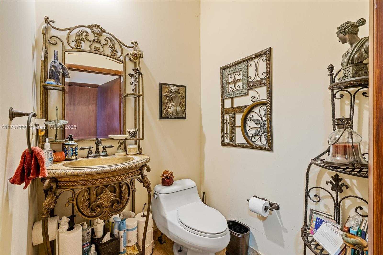 Small Image of 3340 NORTH EAST 190TH ST #1808, Aventura Number 38