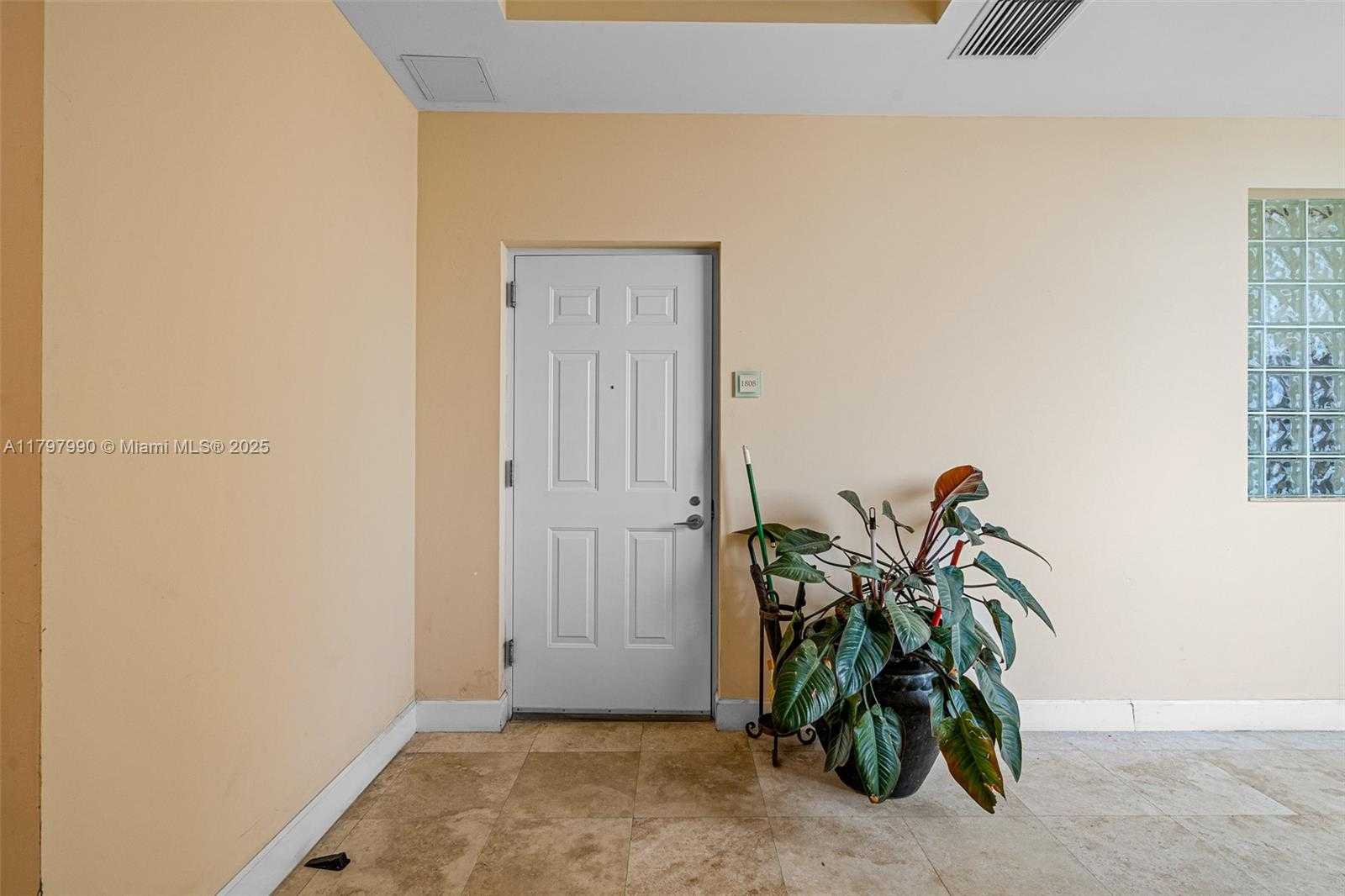 Small Image of 3340 NORTH EAST 190TH ST #1808, Aventura Number 6