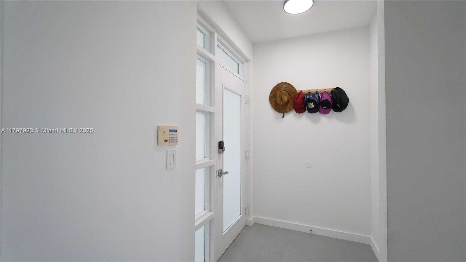 Small Image of 7918 HARBOR ISLAND DR #112, North Bay Village Number 23