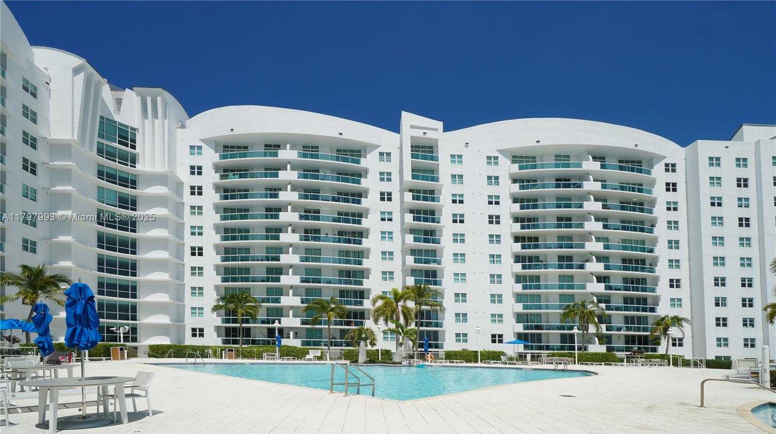 Small Image of 7918 HARBOR ISLAND DR #112, North Bay Village Number 39