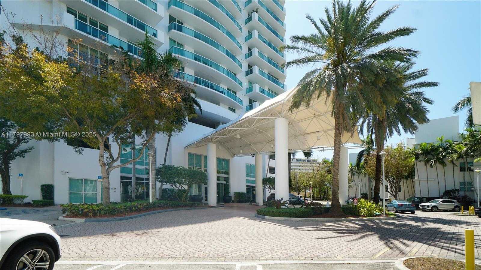 Small Image of 7918 HARBOR ISLAND DR #112, North Bay Village Number 50