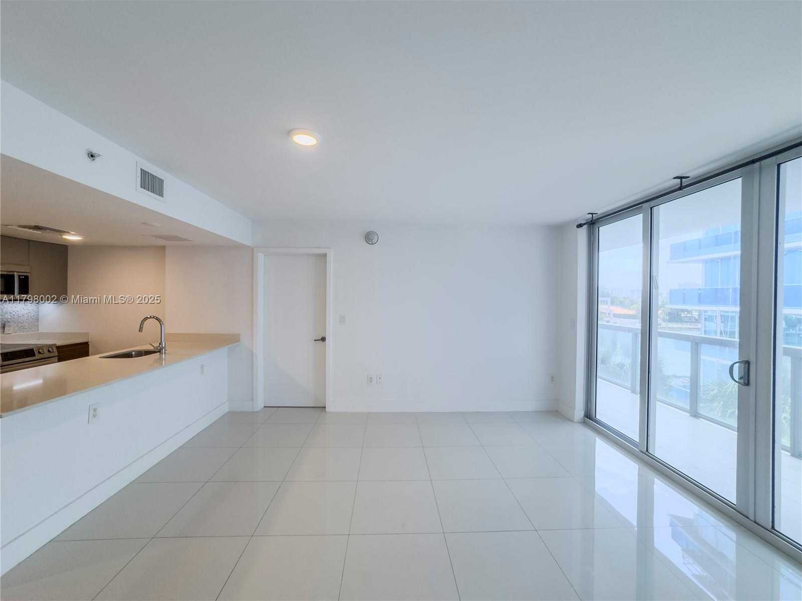 Small Image of 9261 EAST BAY HARBOR DR #405, Bay Harbor Islands Number 15