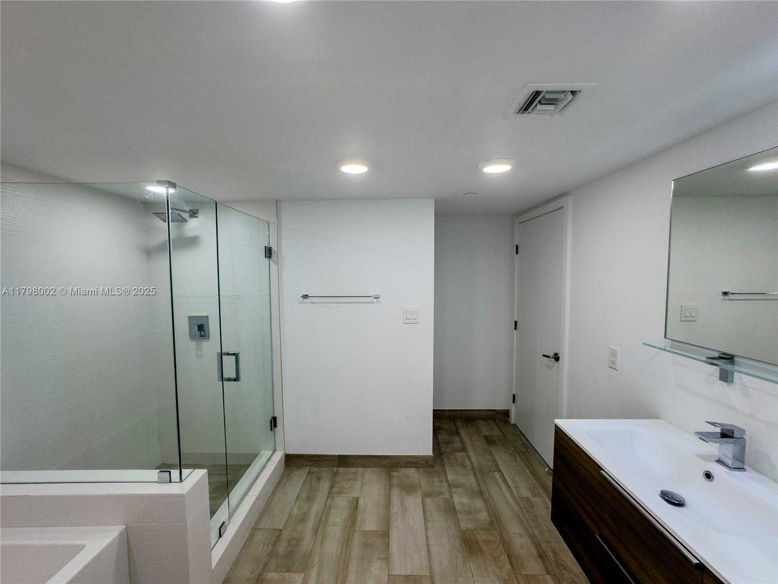 Small Image of 9261 EAST BAY HARBOR DR #405, Bay Harbor Islands Number 9