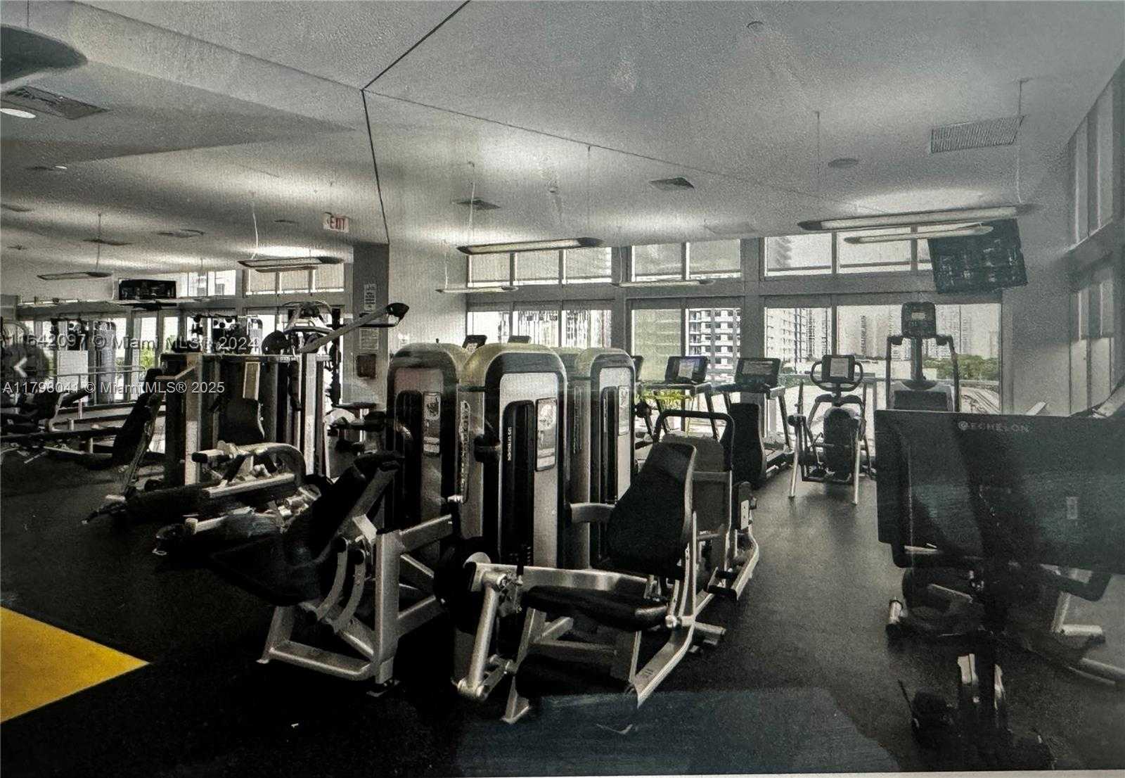 Small Image of 1111 SOUTH WEST 1ST AVE #1621-N, Miami Number 7