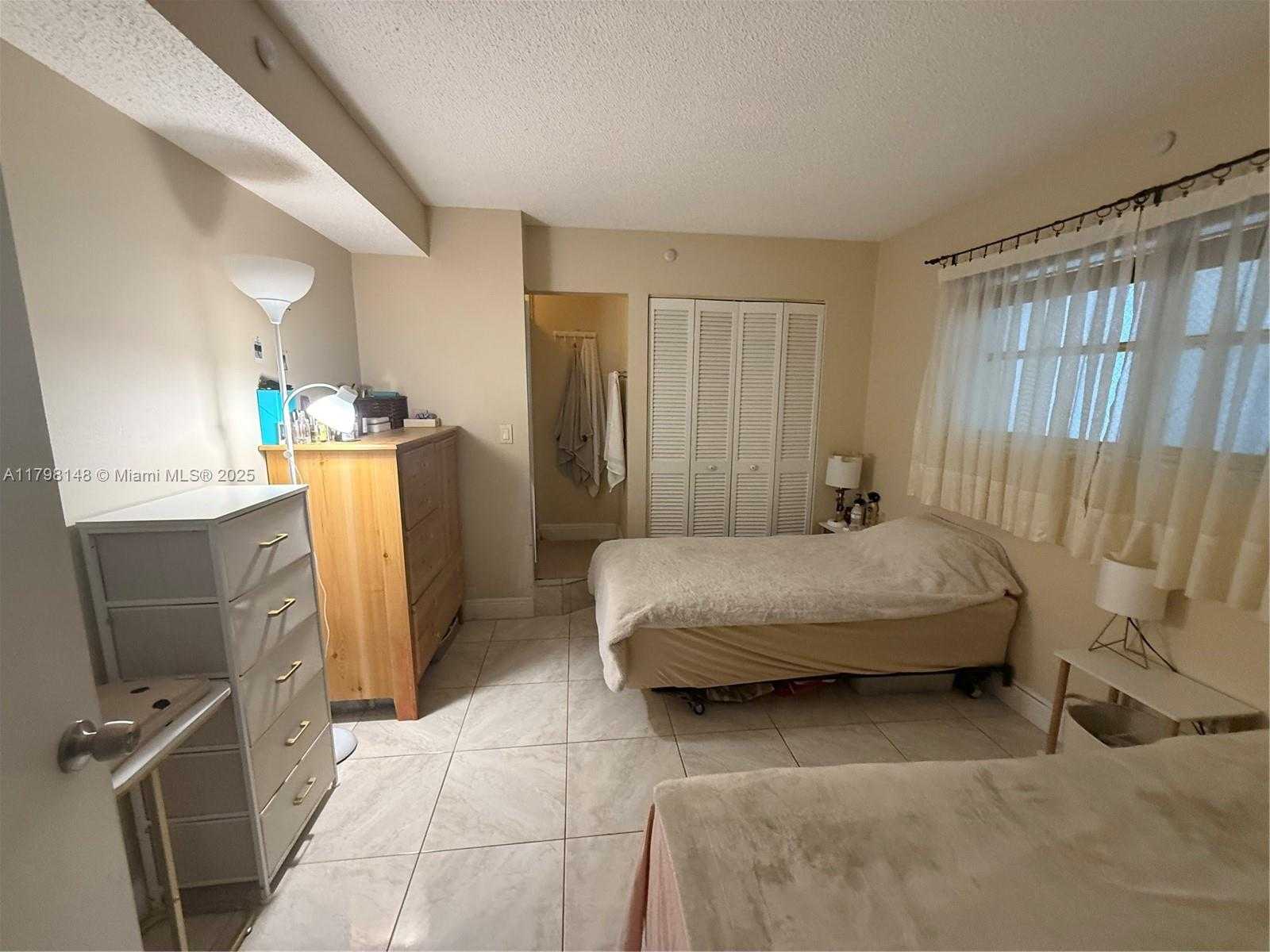 Small Image of 201 178TH DR #230, Sunny Isles Beach Number 19
