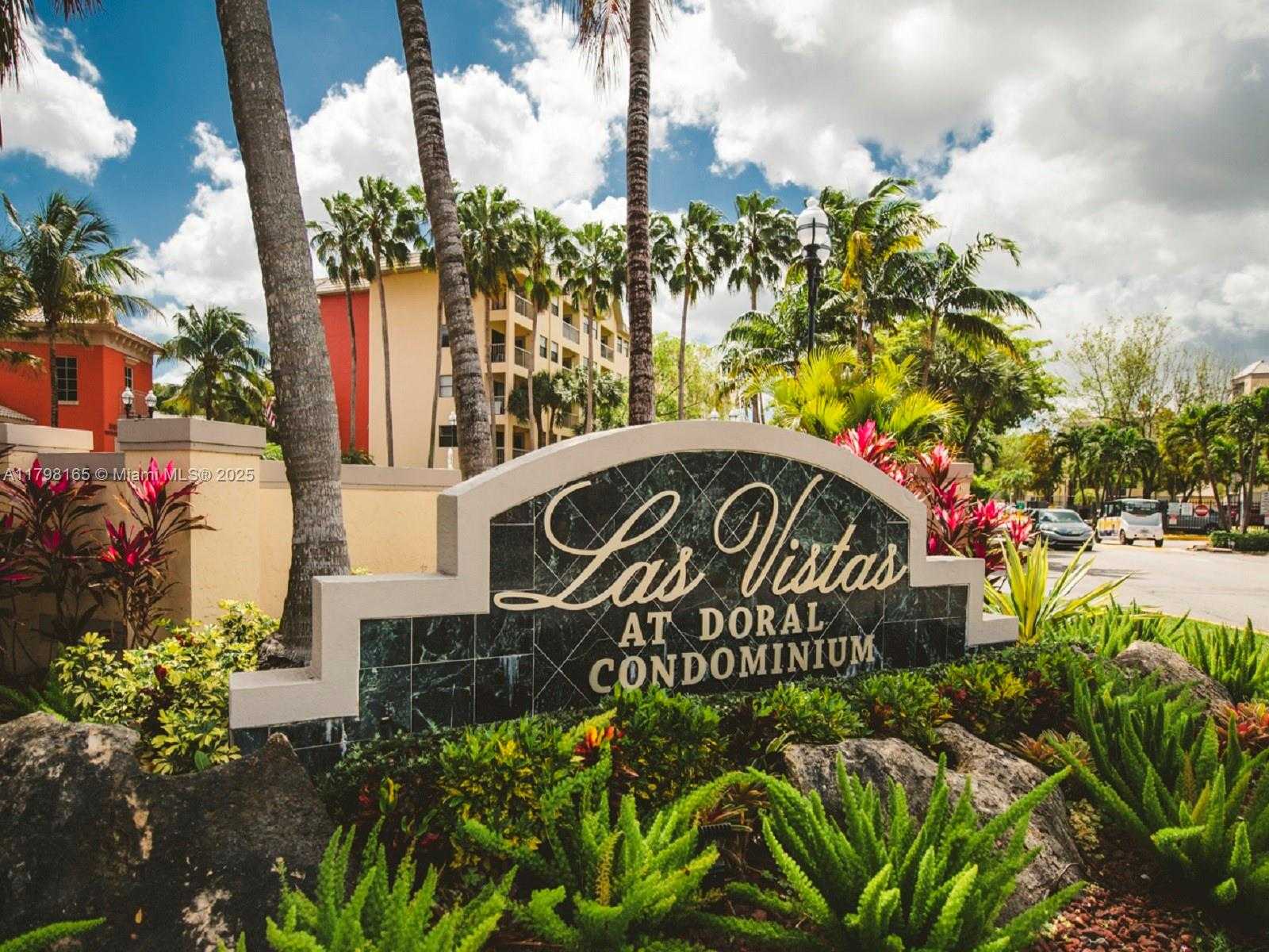 Small Image of 8373 LAKE DR #201, Doral Number 48