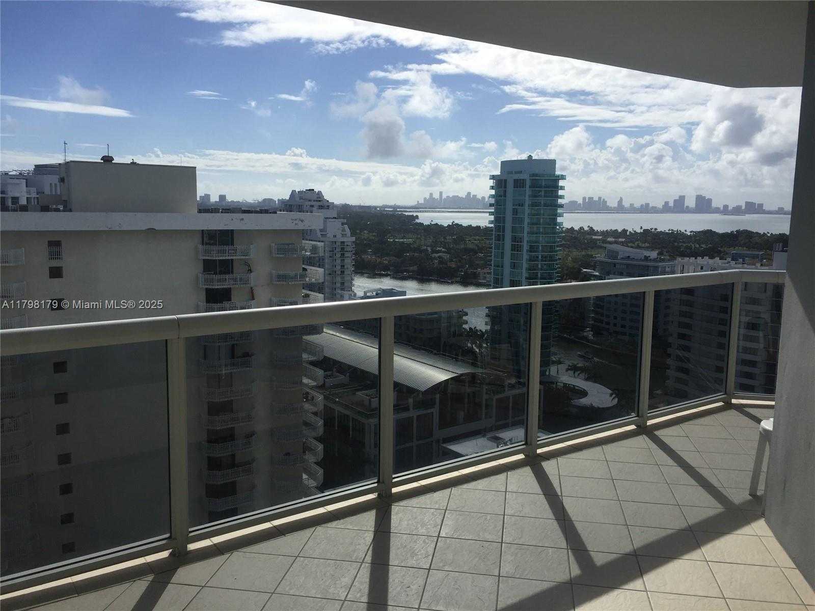 Small Image of 6301 COLLINS AVE #2404, Miami Beach Number 2