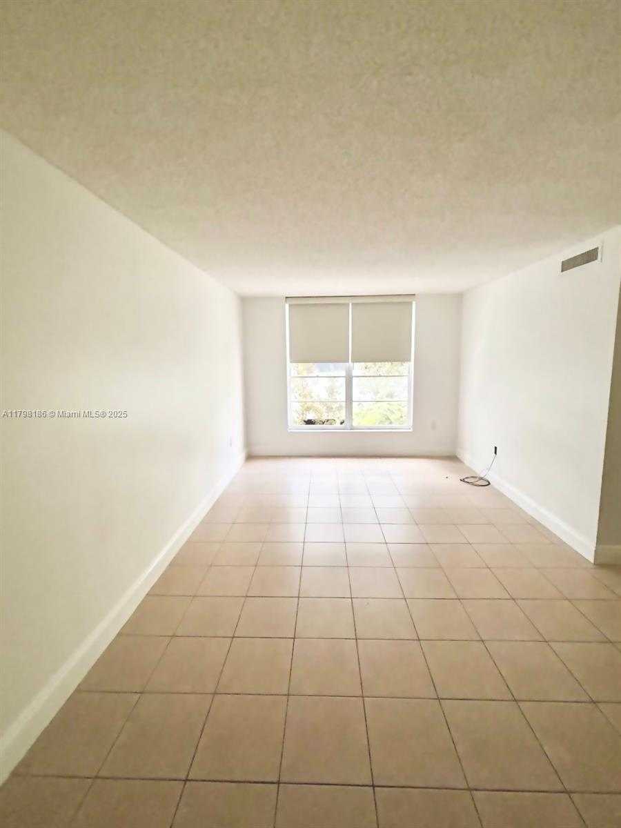 Small Image of 210 SOUTH WEST 11TH ST #410, Miami Number 4