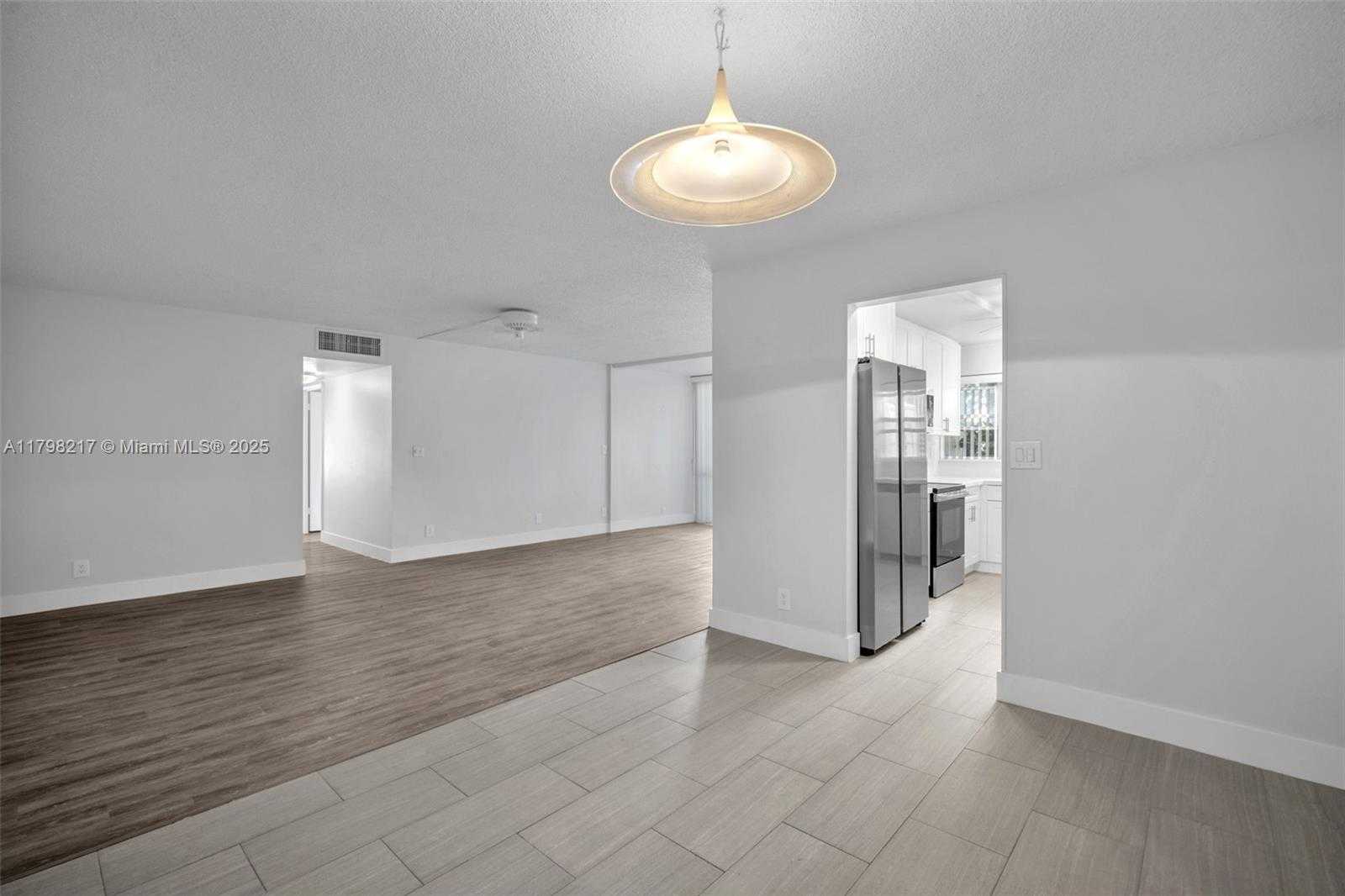 Small Image of 940 NORTH EAST 199TH ST #1M, Miami Number 16