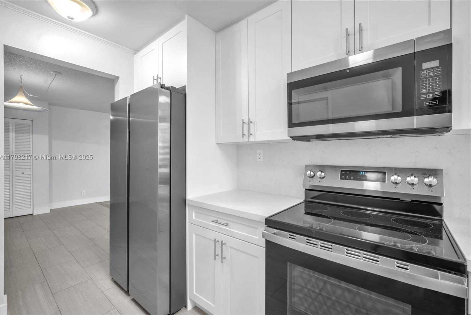Small Image of 940 NORTH EAST 199TH ST #1M, Miami Number 2