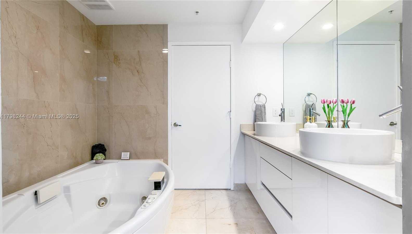 Small Image of 16275 COLLINS AVE #1503, Sunny Isles Beach Number 16