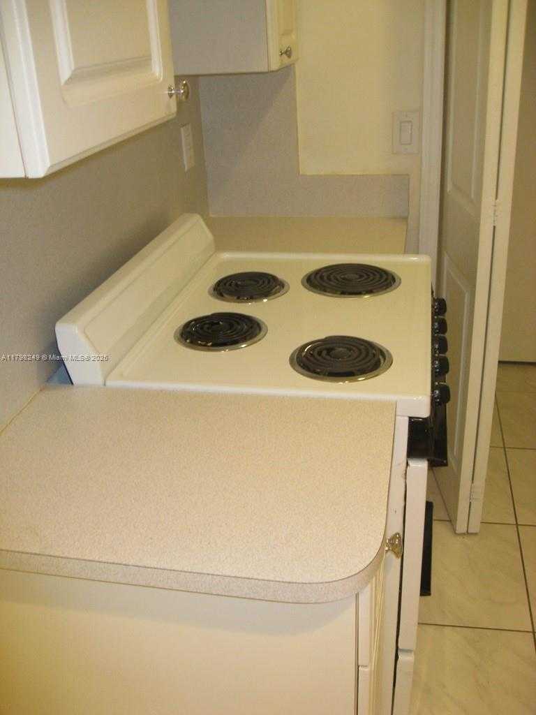 Small Image of 6630 NORTH WEST 114TH #1503, Doral Number 28