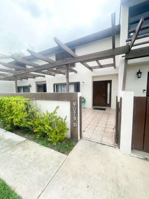 Small Image of 9079 #D, Miami Number 5