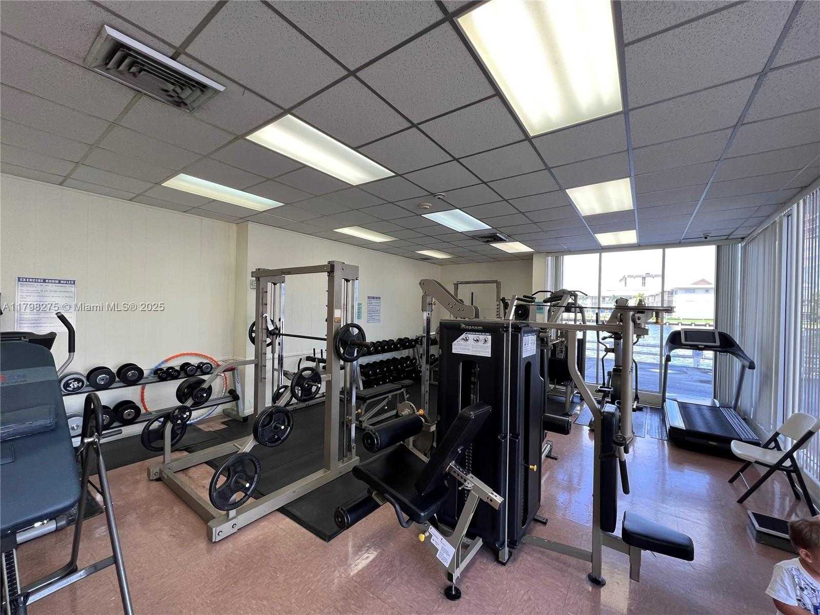 Small Image of 1825 SOUTH OCEAN DR #513, Hallandale Beach Number 32