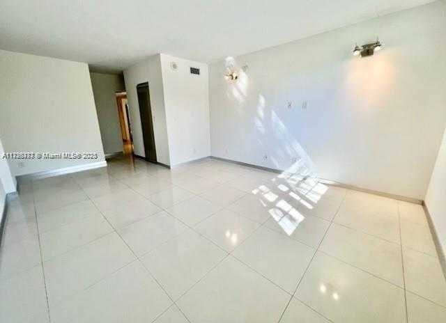 Small Image of 19370 COLLINS AVE #121, Sunny Isles Beach Number 11