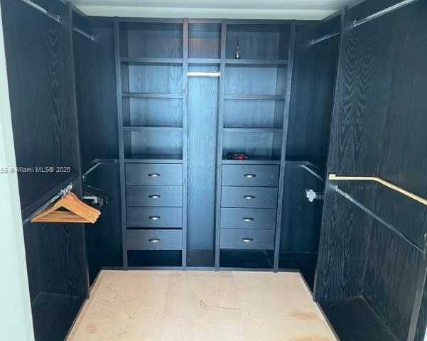 Small Image of 888 BISCAYNE BLVD #5407, Miami Number 12