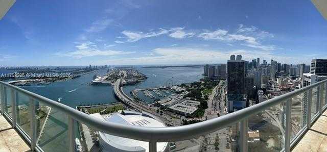 Small Image of 888 BISCAYNE BLVD #5407, Miami Number 3