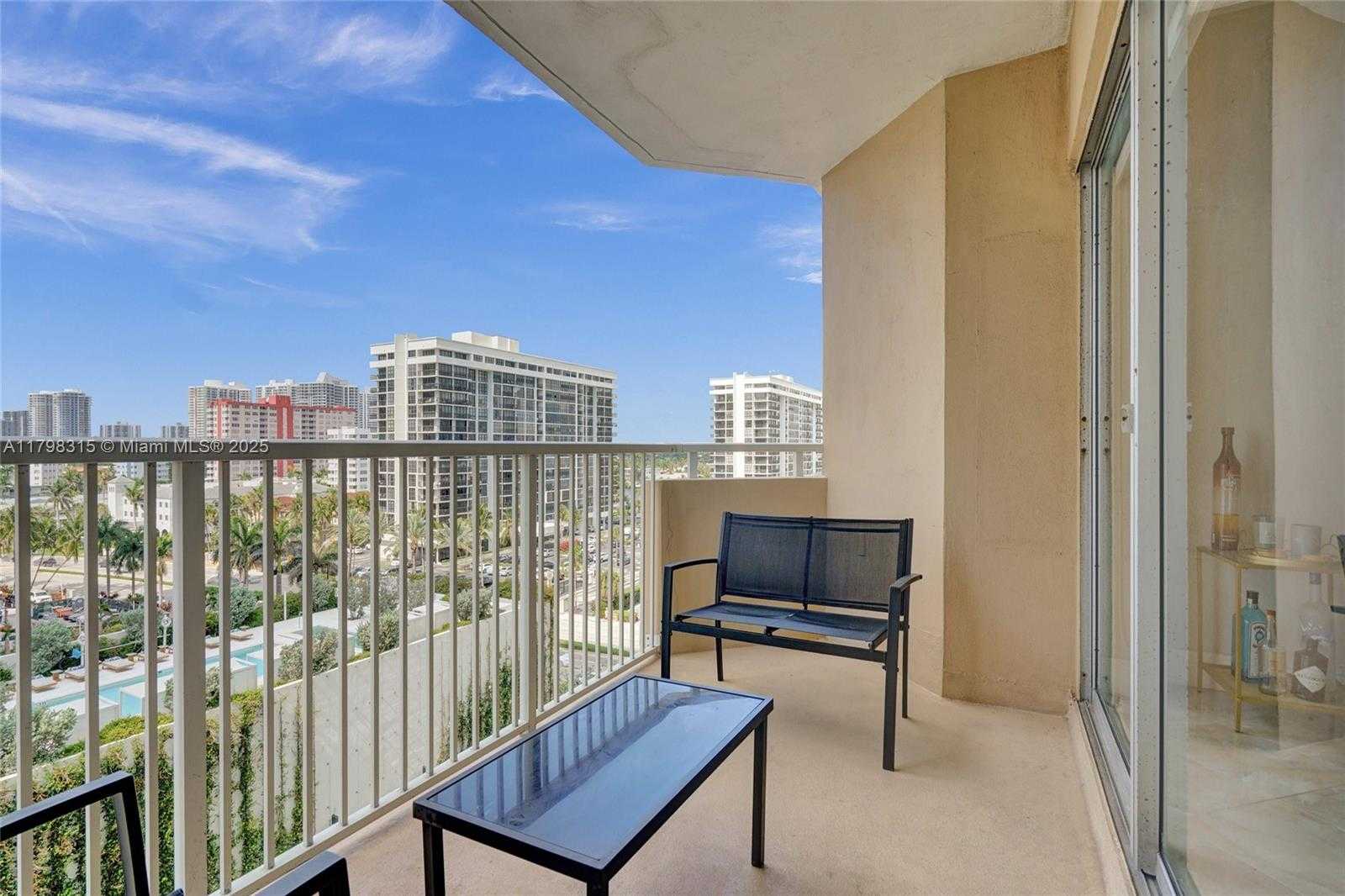 Small Image of 1980 SOUTH OCEAN DR #7J, Hallandale Beach Number 26