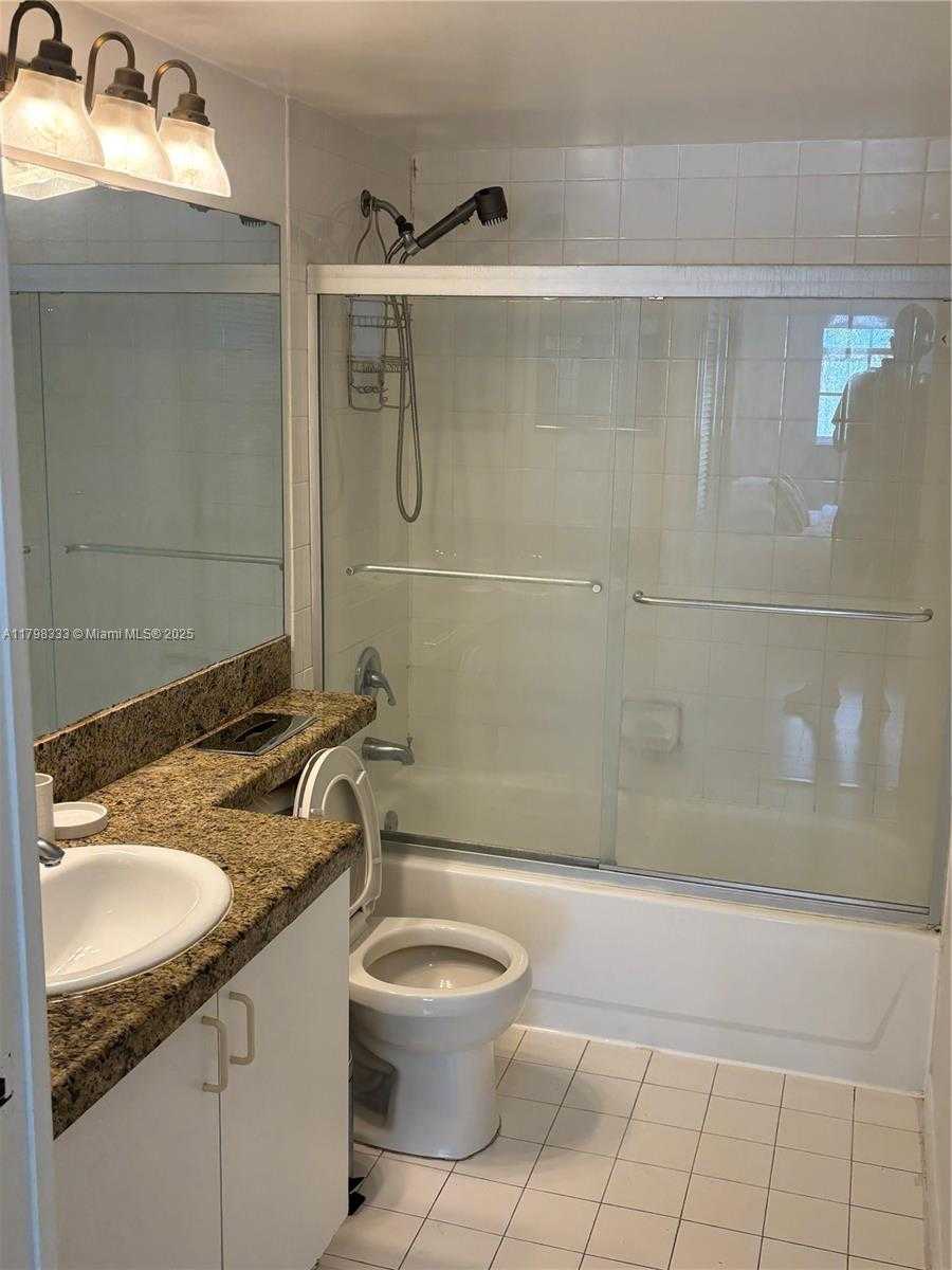 Small Image of 19501 EAST COUNTRY CLUB DR #9506, Aventura Number 16