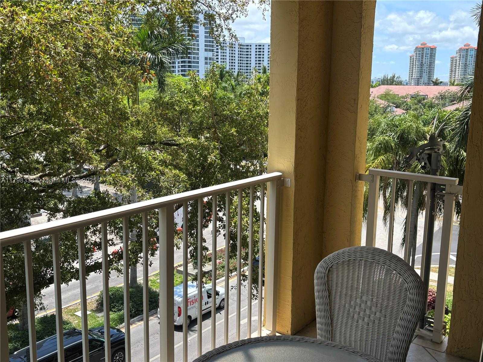 Small Image of 19501 EAST COUNTRY CLUB DR #9506, Aventura Number 23