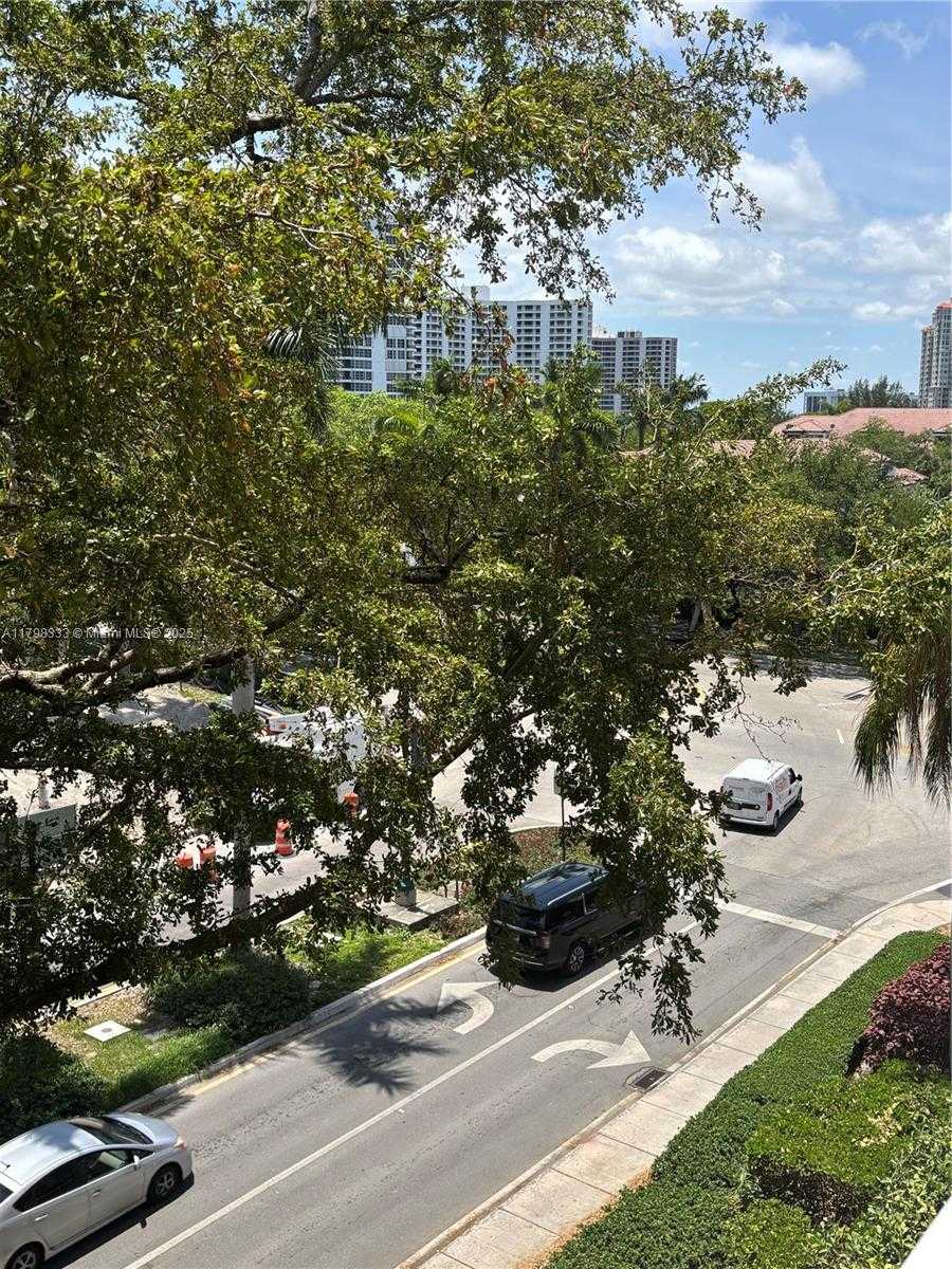 Small Image of 19501 EAST COUNTRY CLUB DR #9506, Aventura Number 25