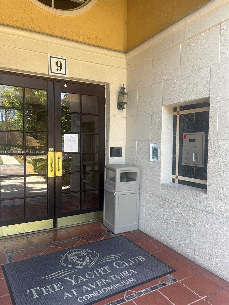 Small Image of 19501 EAST COUNTRY CLUB DR #9506, Aventura Number 26