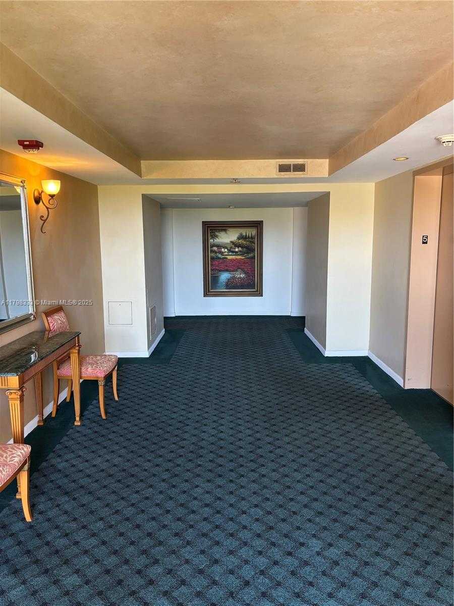 Small Image of 19501 EAST COUNTRY CLUB DR #9506, Aventura Number 27