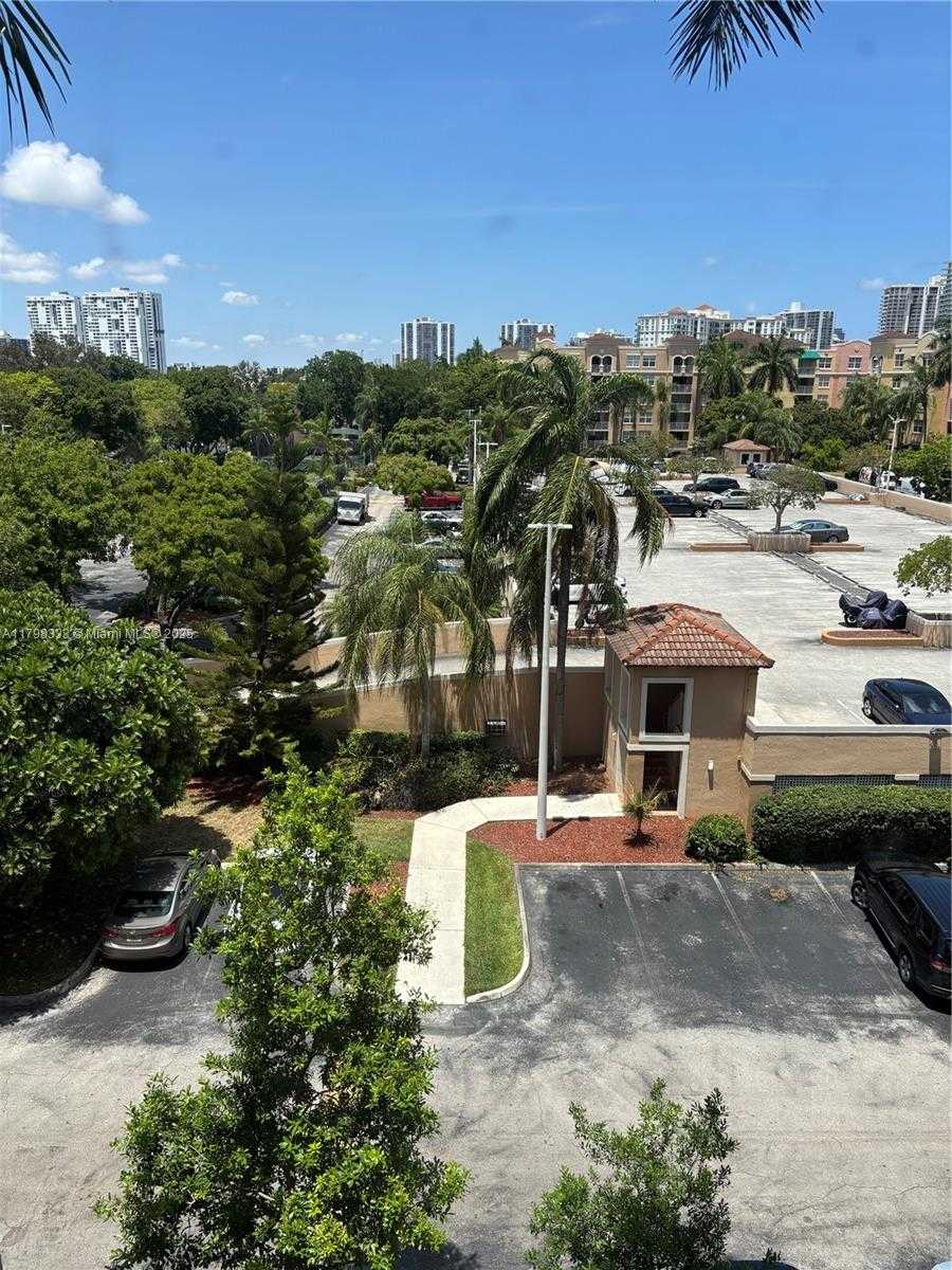 Small Image of 19501 EAST COUNTRY CLUB DR #9506, Aventura Number 28