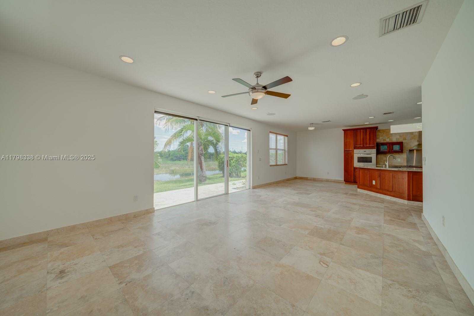 Small Image of 5035 SOUTH WEST 155TH AVE, Miramar Number 10