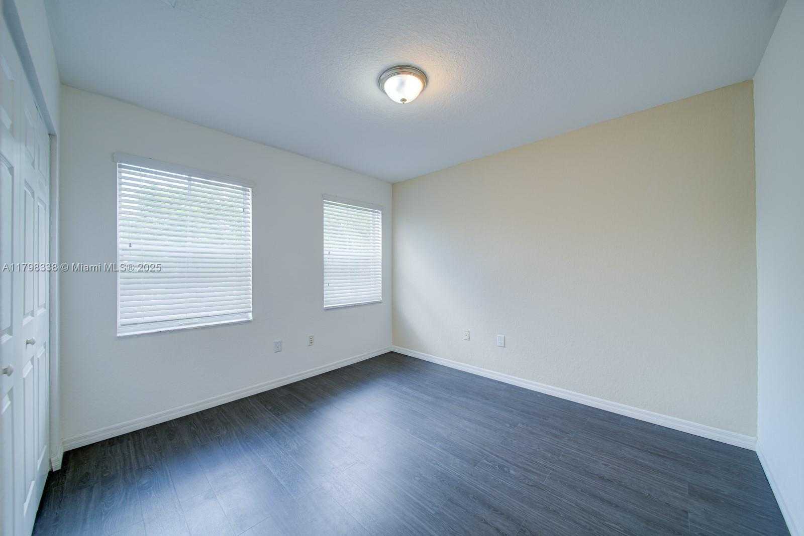 Small Image of 5035 SOUTH WEST 155TH AVE, Miramar Number 22