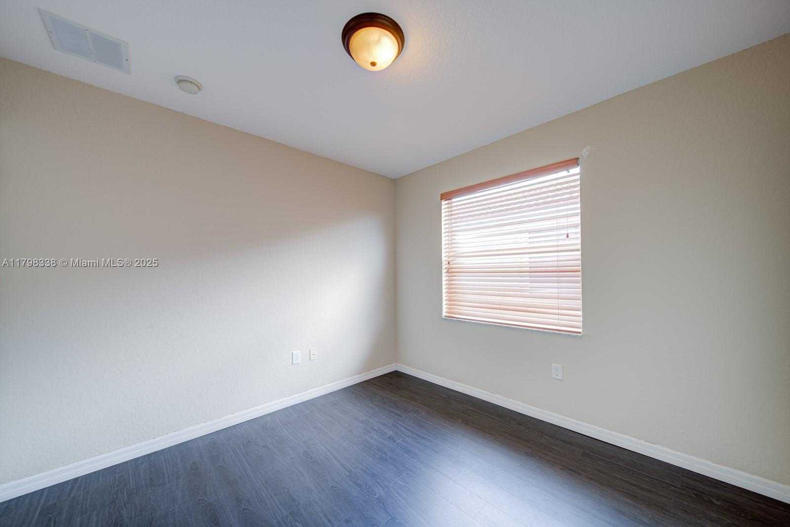 Small Image of 5035 SOUTH WEST 155TH AVE, Miramar Number 25
