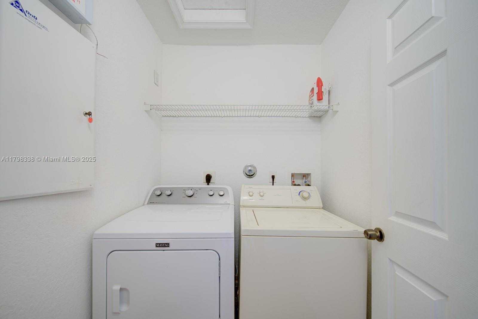 Small Image of 5035 SOUTH WEST 155TH AVE, Miramar Number 27